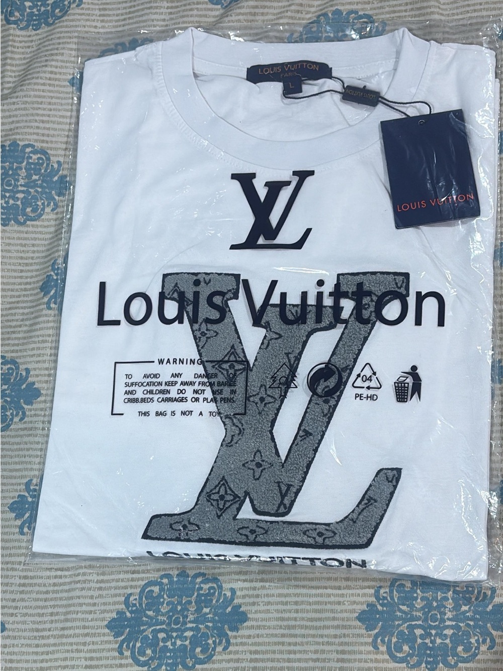 Louis Vuitton White Cotton Logo Graphic Short Sleeve Tee
